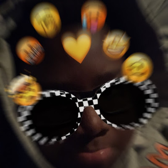 Meet your Posher, Dwayne - Picture 1 of 1